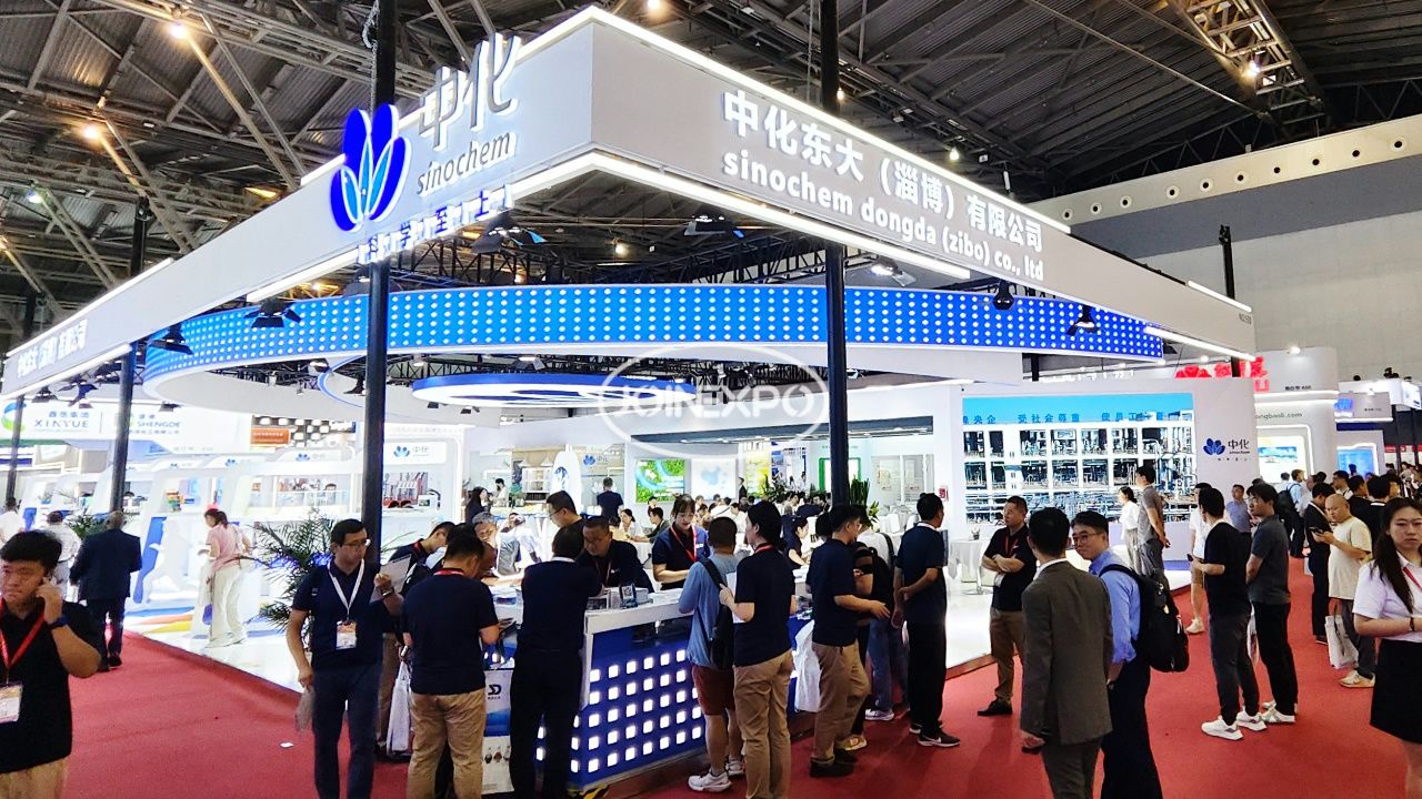 上海聚氨酯展會設(shè)計搭建-中化東大展位設(shè)計搭建成為焦點