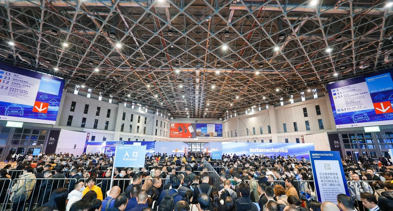 上海展臺搭建，從設計草圖到實景呈現(xiàn)的全流程解析